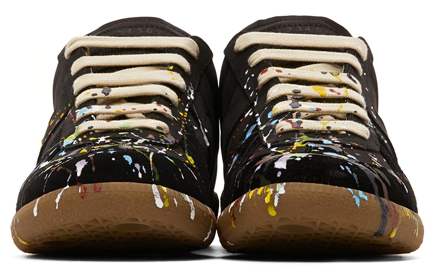 Shop Maison Margiela Cat Splat Hitam S57WS0240-P1892-963