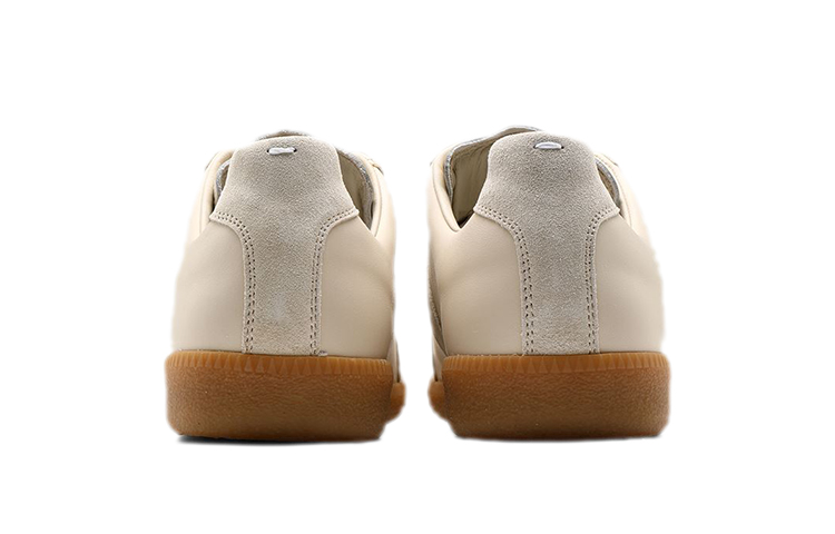 Purchase Maison Margiela Replica '羊毛兔' S57WS0236-P1895-H8672