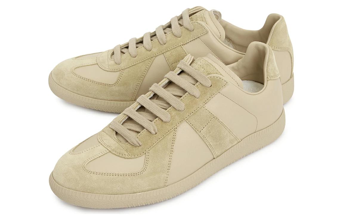 Lookbook Maison Margiela Réplica 'Arena' S57WS0236P1897H9143