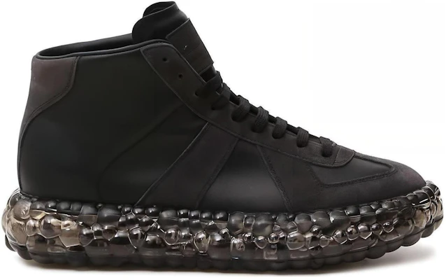 Maison Margiela Replica 高帮“黑色鱼子酱” S57WS0357-P1895-H8278 Order Maison Margiela Replica 高帮“黑色鱼子酱” S57WS0357-P1895-H8278