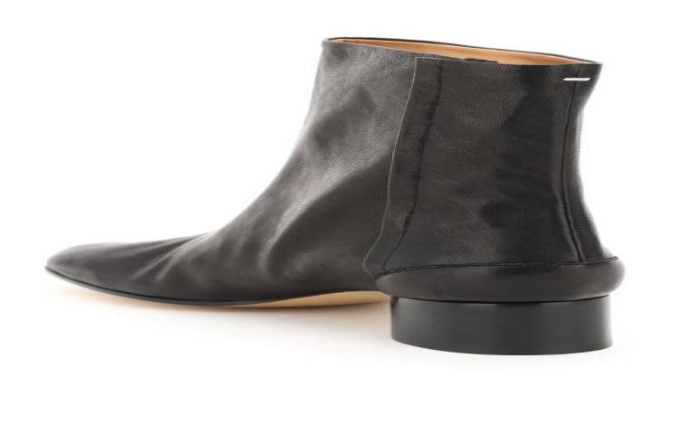 Maison Margiela Replica Maison Margiela Replica 'Black'