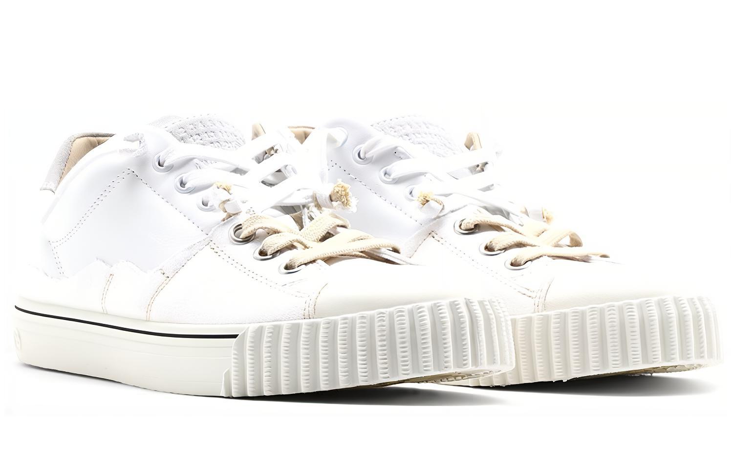 Lookbook Maison Margiela Retro Fit 'Putih Tulen' S57WS0391P4022H8548