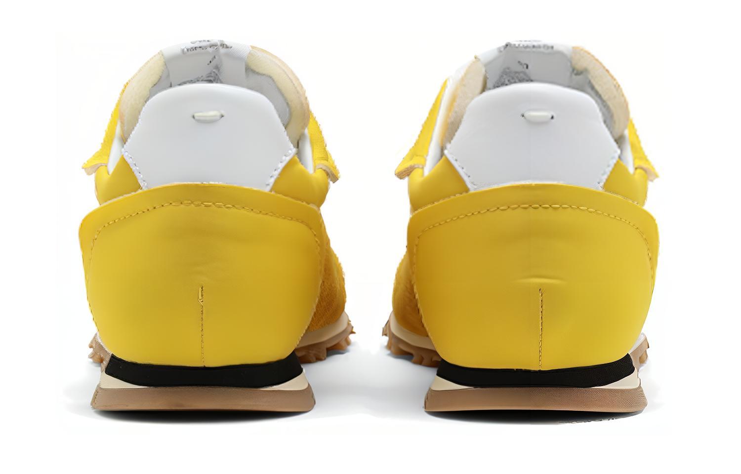Shop Zapatillas Retro Maison Margiela 'Nylon Amarillo y Gamuza' S37WS0579P4311H8873