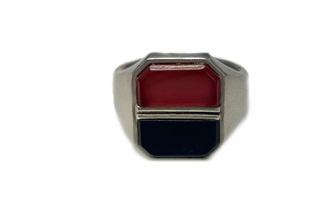 maison-margiela-silver-brass-resin-ring-unisex-couple-design-1321057-m21528