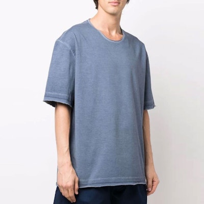 Maison Margiela SS22 Kaos Logo dengan Detail Jahitan Biru. S50GC0668S23883493 Purchase Maison Margiela SS22 Kaos Logo dengan Detail Jahitan Biru. S50GC0668S23883493