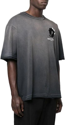 メゾンマルジェラ SS22 ダメージロゴプリント コットン クルーネックTシャツ グレー S50GC0670S24341855 Purchase メゾンマルジェラ SS22 ダメージロゴプリント コットン クルーネックTシャツ グレー S50GC0670S24341855