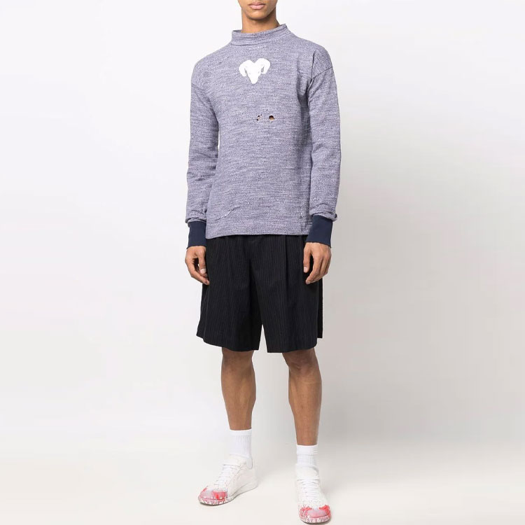 Lookbook Camiseta Morada de Manga Larga Maison Margiela SS22 con Estampado Gráfico Hombre. S30GC0734S24266524