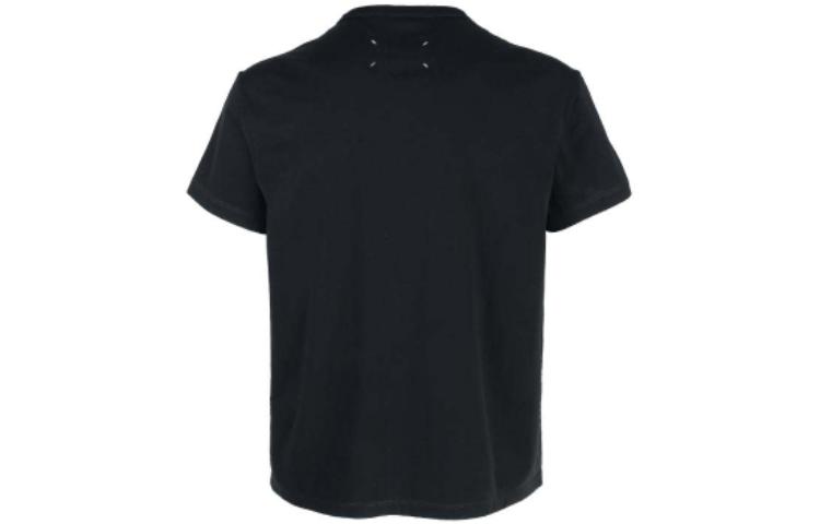 Lookbook Maison Margiela SS23 Baju Polo Leher Bulat Logo Hitam. S30GC0701S22816-900