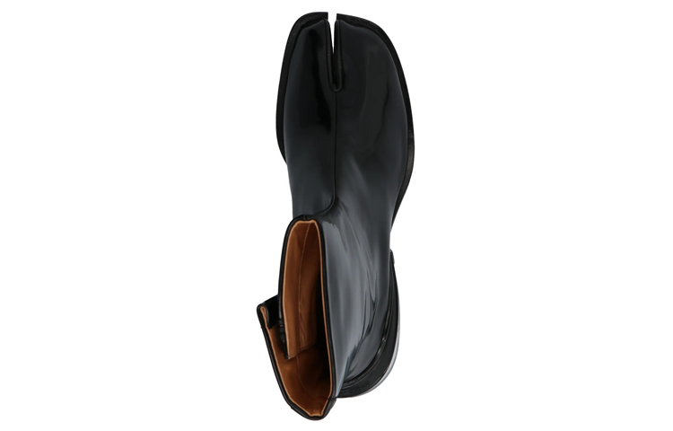 Lookbook 메종 마르지엘라 타비 '에어 쿠션 힐 부츠 블랙' S57WU0151P1993T8013