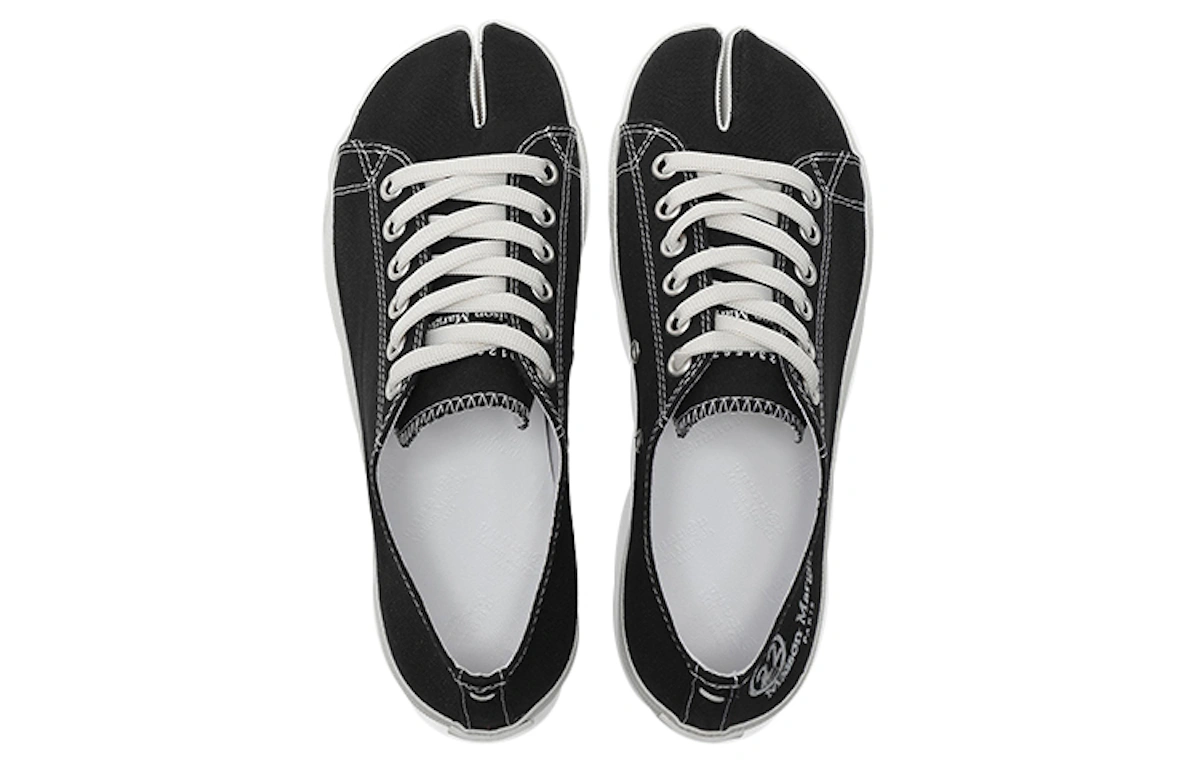 Maison Margiela Tabi 'Black'