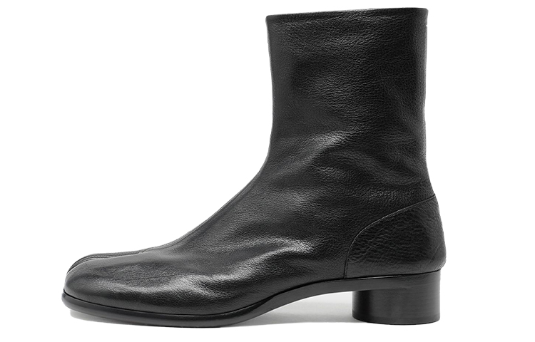 Maison Margiela Tabi 'Black'