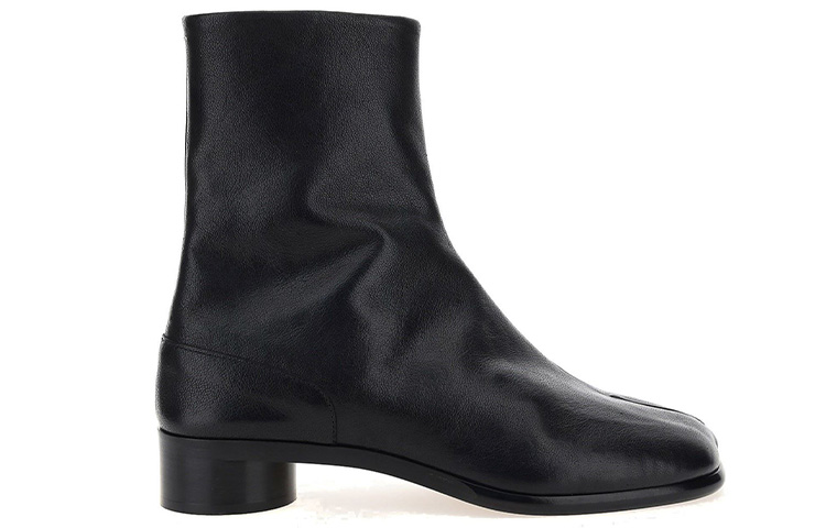 Order Maison Margiela Tabi 'Botas de Cuero Negro hasta el Tobillo' S57WU0221P3962H8556