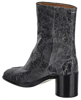 Maison Margiela Tabi ''Stivaletti in Pelle Nera'' S57WU0132P5342H9458 Lookbook Maison Margiela Tabi ''Stivaletti in Pelle Nera'' S57WU0132P5342H9458