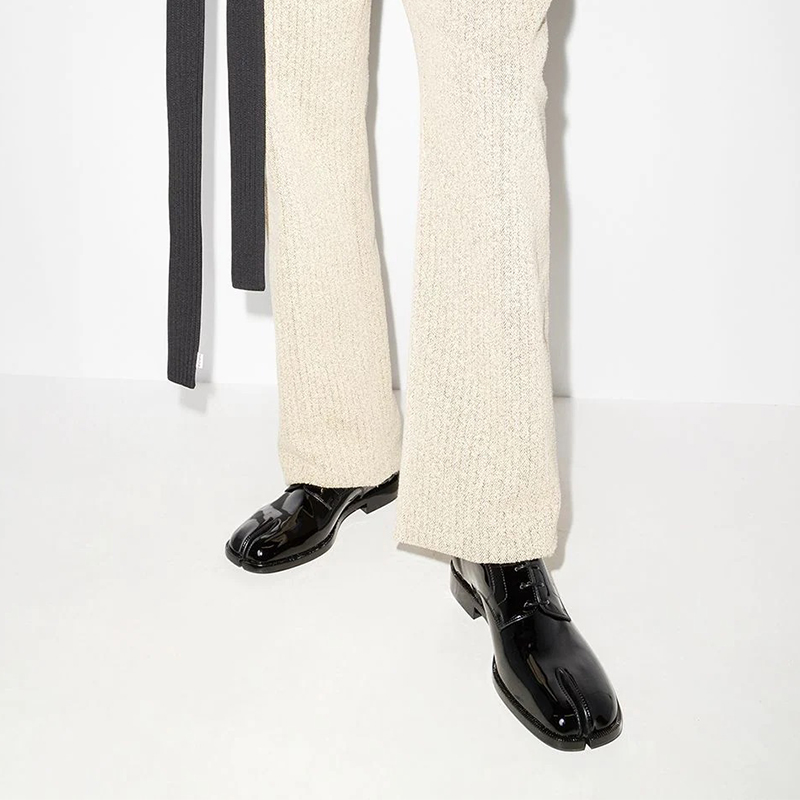 Maison Margiela Tabi 'Black Leather Lace-Up' 圖 4