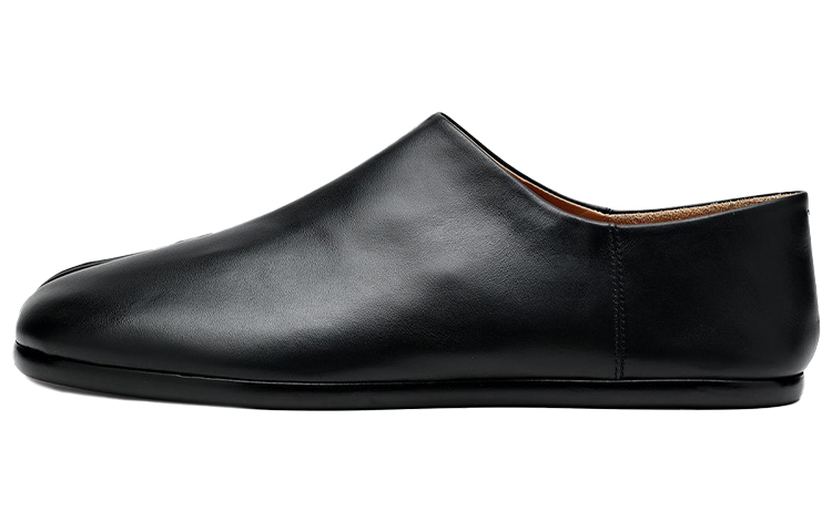 Maison Margiela Tabi 'Black Leather Slip-On' S57WR0051PR516T8013
