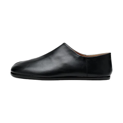 Maison Margiela Tabi 'Black Leather Slip-On'