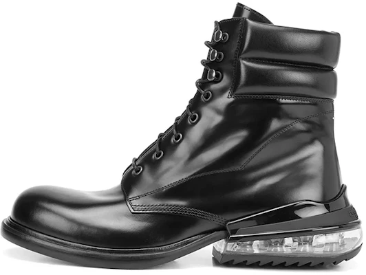 Maison Margiela Stivali Tabi ''Neri in Pelle Lucida con Lacci'' S57WU0224P3827H8396 Buy Maison Margiela Stivali Tabi ''Neri in Pelle Lucida con Lacci'' S57WU0224P3827H8396