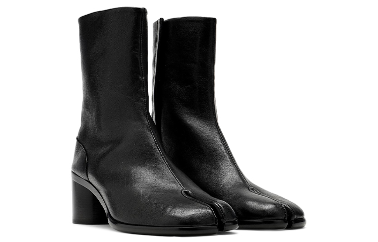 Shop Maison Margiela 黑色分趾短靴 S39WU0202P3753T8013