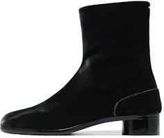 Maison Margiela Tabi 'Black Velvet Ankle' S57WU0153P1788T8006 Maison Margiela Tabi 'Black Velvet Ankle' S57WU0153P1788T8006