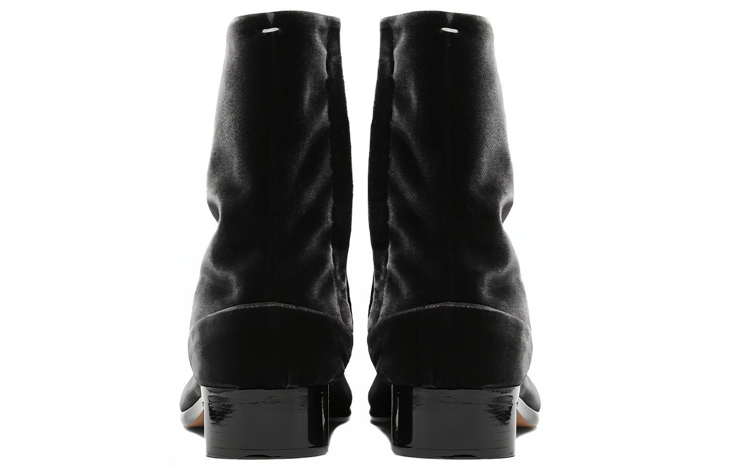 Lookbook Maison Margiela Tabi 'Black Velvet Ankle' S57WU0153P1788T8006