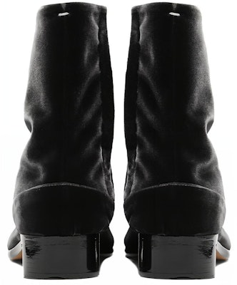 Maison Margiela Tabi 'Black Velvet Ankle' S57WU0153P1788T8006 Lookbook Maison Margiela Tabi 'Black Velvet Ankle' S57WU0153P1788T8006