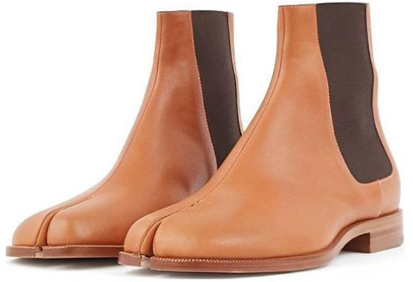 Maison Margiela Tabi 'Boot Chelsea Coklat' S57WU0258P5120 Lookbook Maison Margiela Tabi 'Boot Chelsea Coklat' S57WU0258P5120