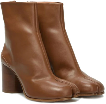 Maison Margiela Tabi 'But Kulit Pergelangan Kaki Coklat' S58WU0260PR516T2157 Lookbook Maison Margiela Tabi 'But Kulit Pergelangan Kaki Coklat' S58WU0260PR516T2157