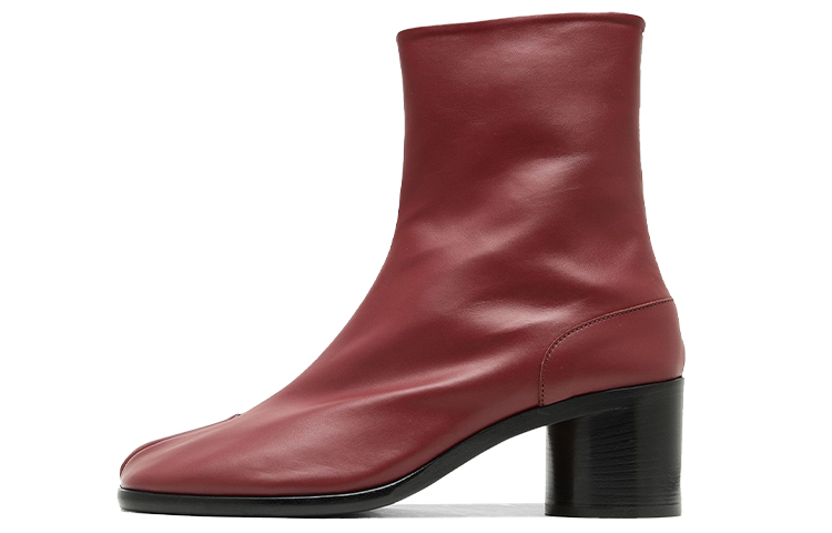 Maison Margiela Tabi 'Brown Red'