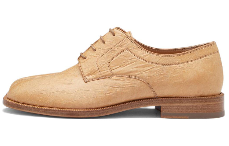 Maison Margiela Tabi 'Camel Lace-Up'