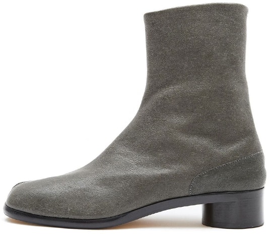 maison-margiela-tabi-dark-grey-leather-boot-s57-wu-0153-pr-058-t8092