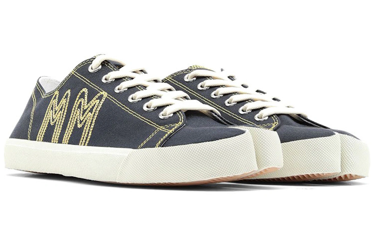 Maison Margiela Tabi 'Embroidered Logo - Navy'