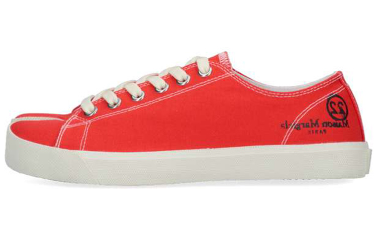 Maison Margiela Tabi 'Red'