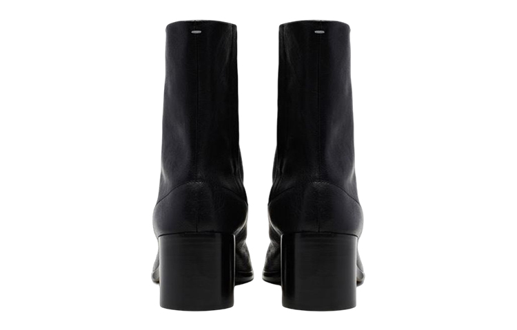 Shop メゾン マルジェラ タビ アンクルブーツ (黒) S57WU0132-PR058-T8013