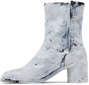 Maison Margiela 梅森馬吉拉 Tabi Bianchetto 牛皮 簡約分趾 短靴 男款 白色 Lookbook Maison Margiela 梅森馬吉拉 Tabi Bianchetto 牛皮 簡約分趾 短靴 男款 白色