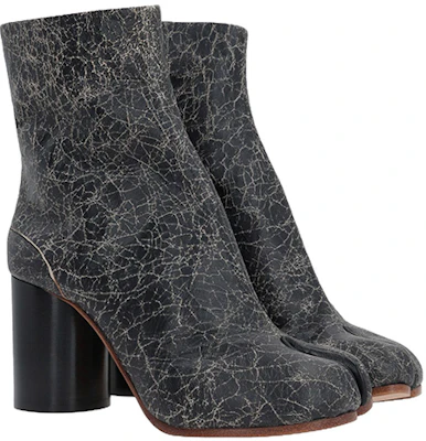 Maison Margiela Tabi Enkellaars ''Vintage Cracked - Zwart Beige'' S58WU0260-P5342-H9458 Shop Maison Margiela Tabi Enkellaars ''Vintage Cracked - Zwart Beige'' S58WU0260-P5342-H9458
