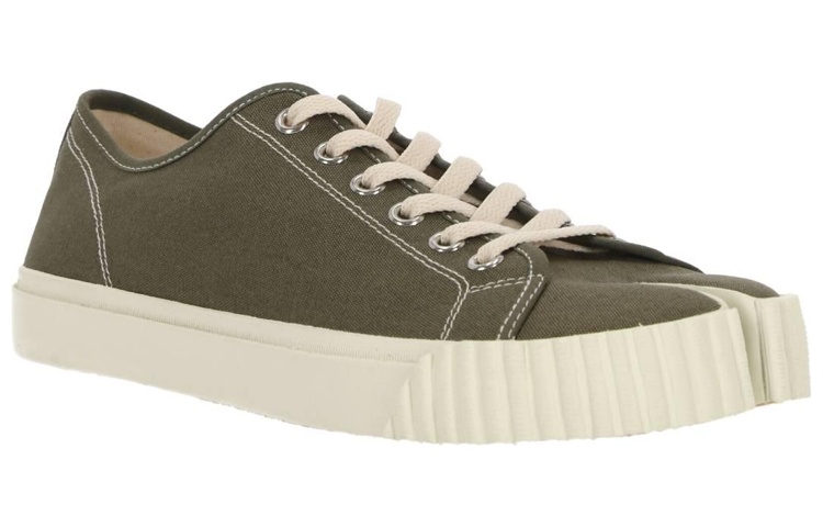 Lookbook Maison Margiela Tabi Bas Canvas ''Vert Olive'' S37WS0578P4291T7431