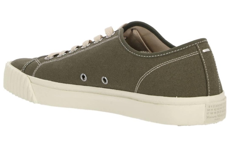 Shop Maison Margiela Tabi Canvas Low-Top 'Hijau Zaitun' S37WS0578P4291T7431