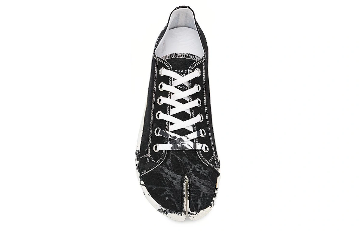 Maison Margiela Tabi Canvas Low 'Black'