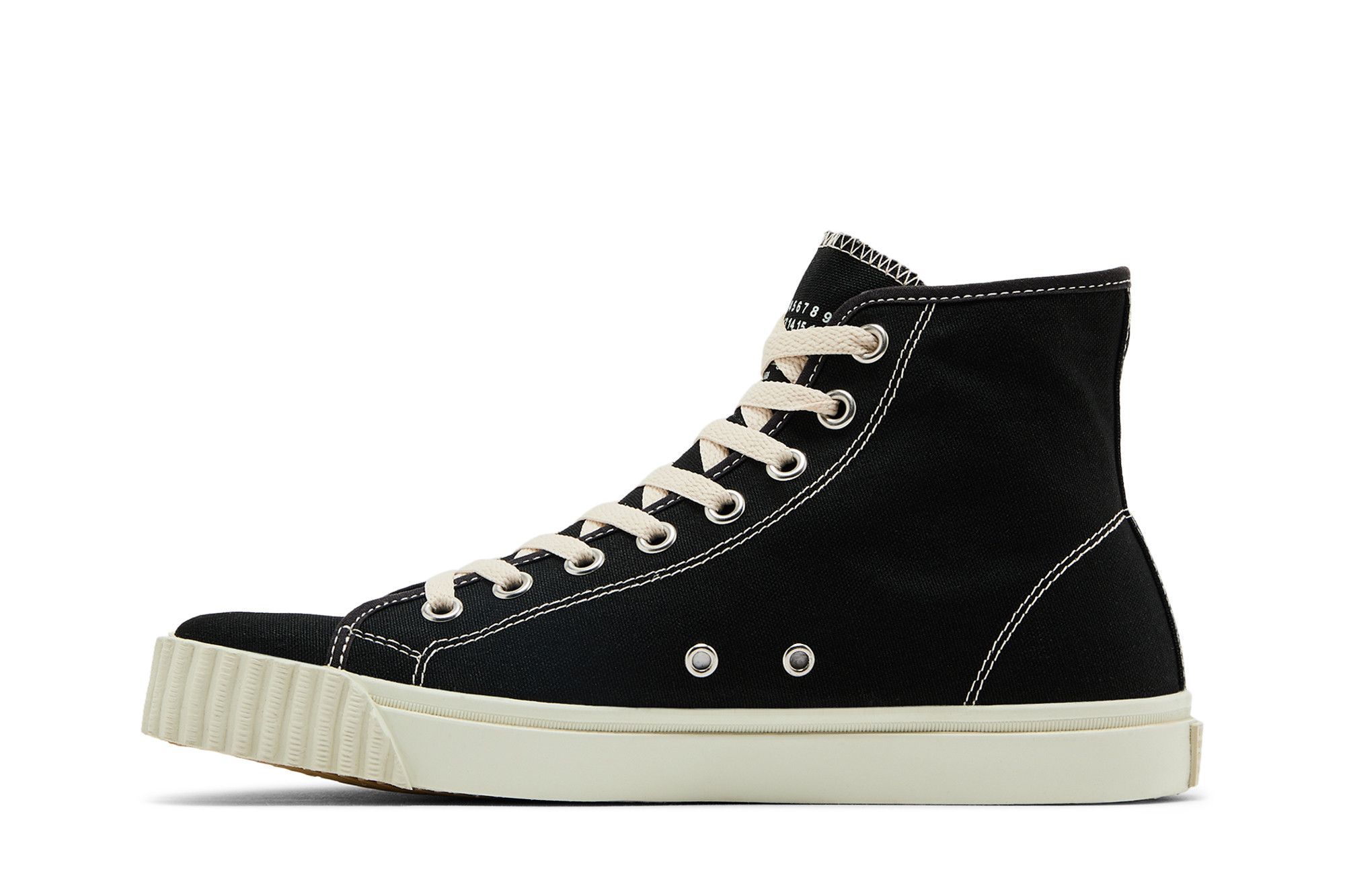 Shop Maison Margiela Tabi Tinggi 'Hitam Putih' S57WS0440-P4291-H0958