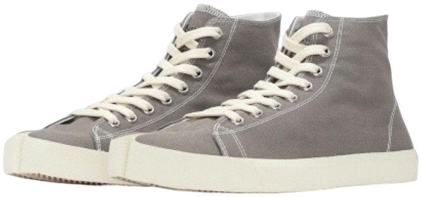 Maison Margiela Tabi Tinggi 'Abu-abu Kanvas' S57WS0253P1875T8033 Lookbook Maison Margiela Tabi Tinggi 'Abu-abu Kanvas' S57WS0253P1875T8033