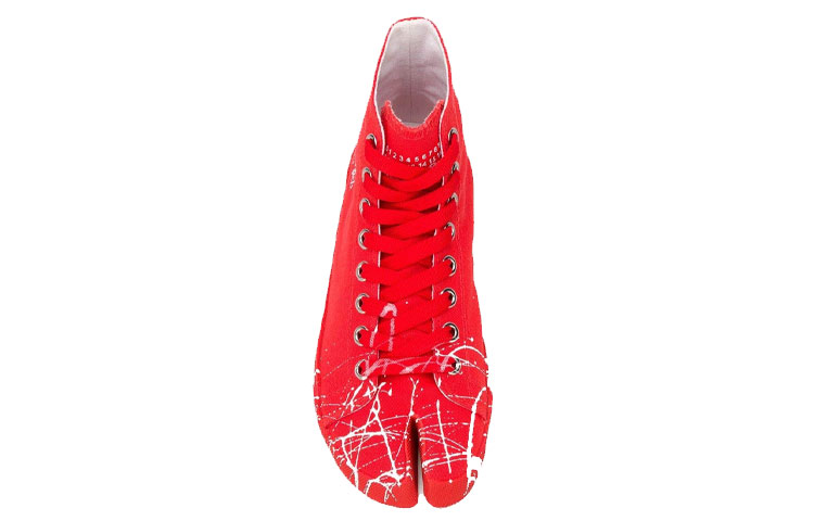 Lookbook Maison Margiela 紅色棉質高幫分趾帆布鞋