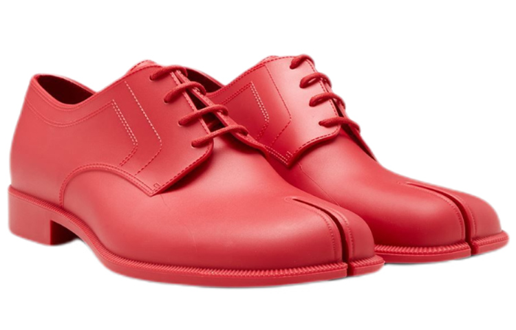Lookbook メゾン マルジェラ タビ レースアップ レッド S57WQ0168P4365H9048