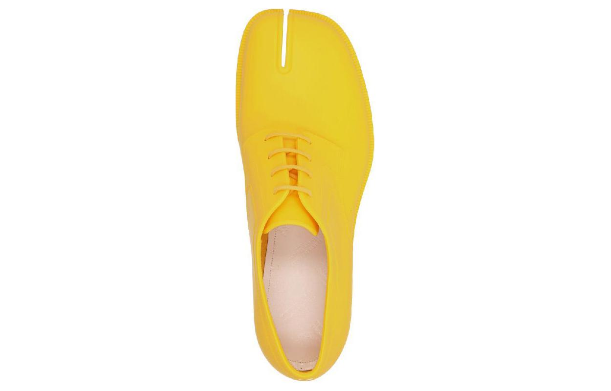 Shop Maison Margiela Tabi Lace-Up 'Yellow' S57WQ0168P4365T3041