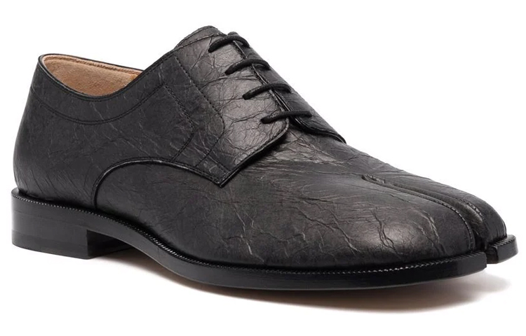 Lookbook Maison Margiela Tabi Low 'Efecto Plisado Negro' S57WQ0171P4717T8013