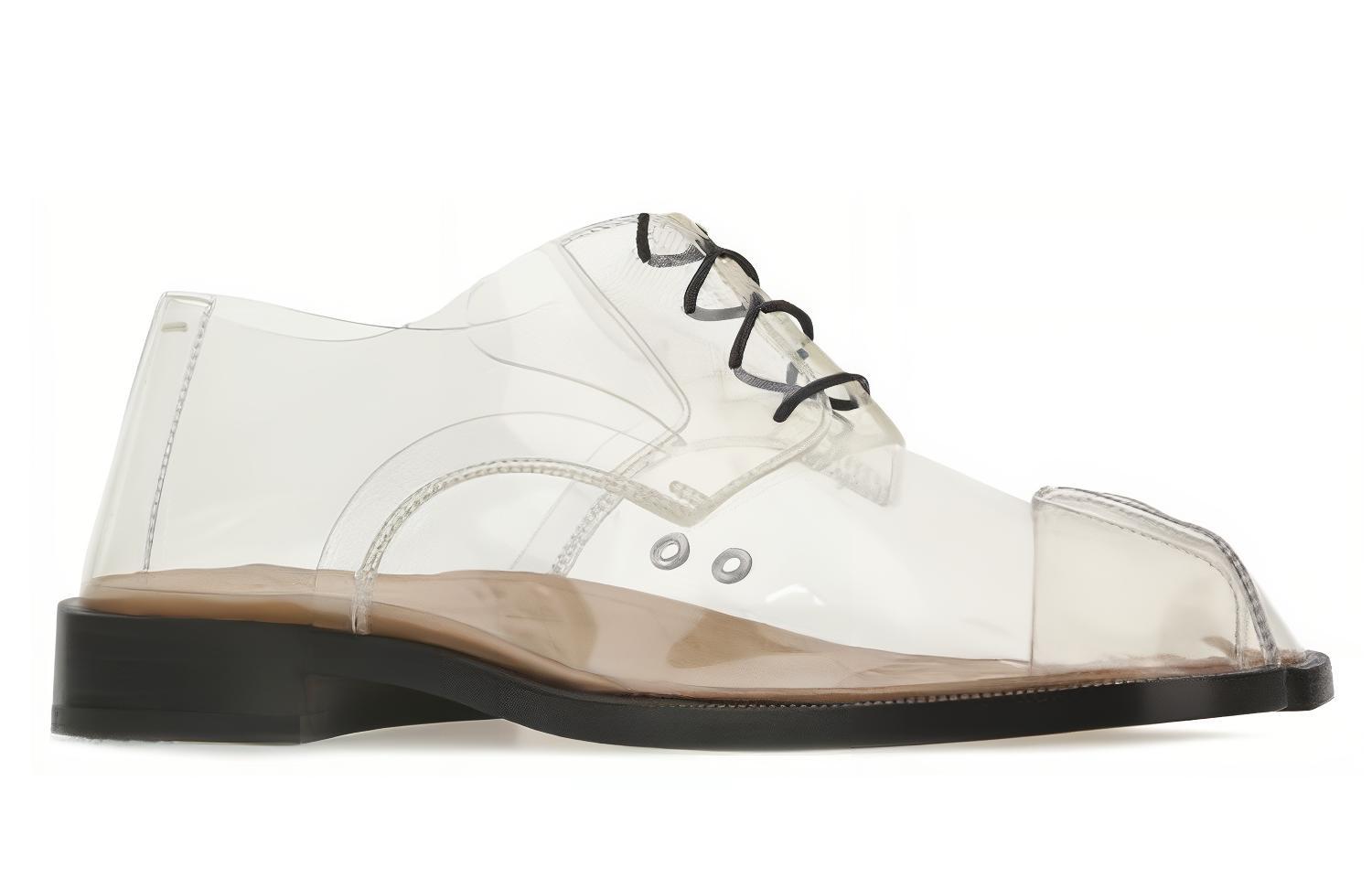 Lookbook Maison Margiela Tabi 分趾 耐磨防滑 低筒休閒皮鞋 白黑
