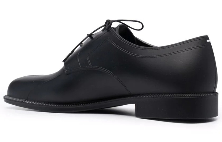 Lookbook 玛索·马吉拉 牛津分趾鞋 '黑色' S57WQ0168P4365T8013