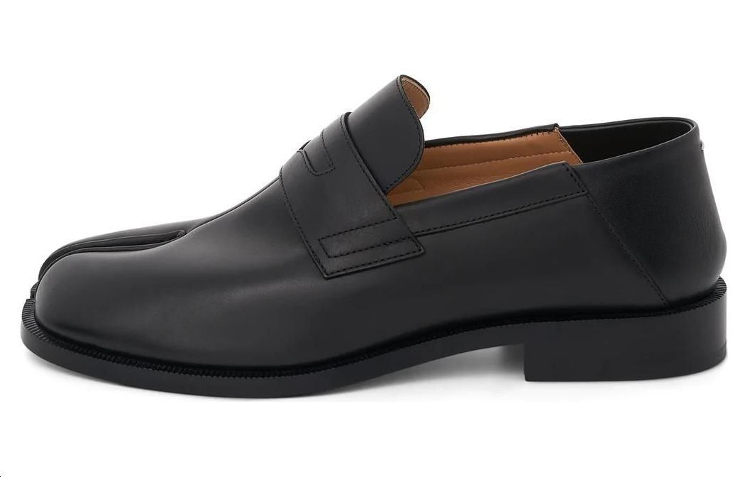 Maison Margiela Tabi Penny Loafers 'Black' S57WR0117-P3292-H8396