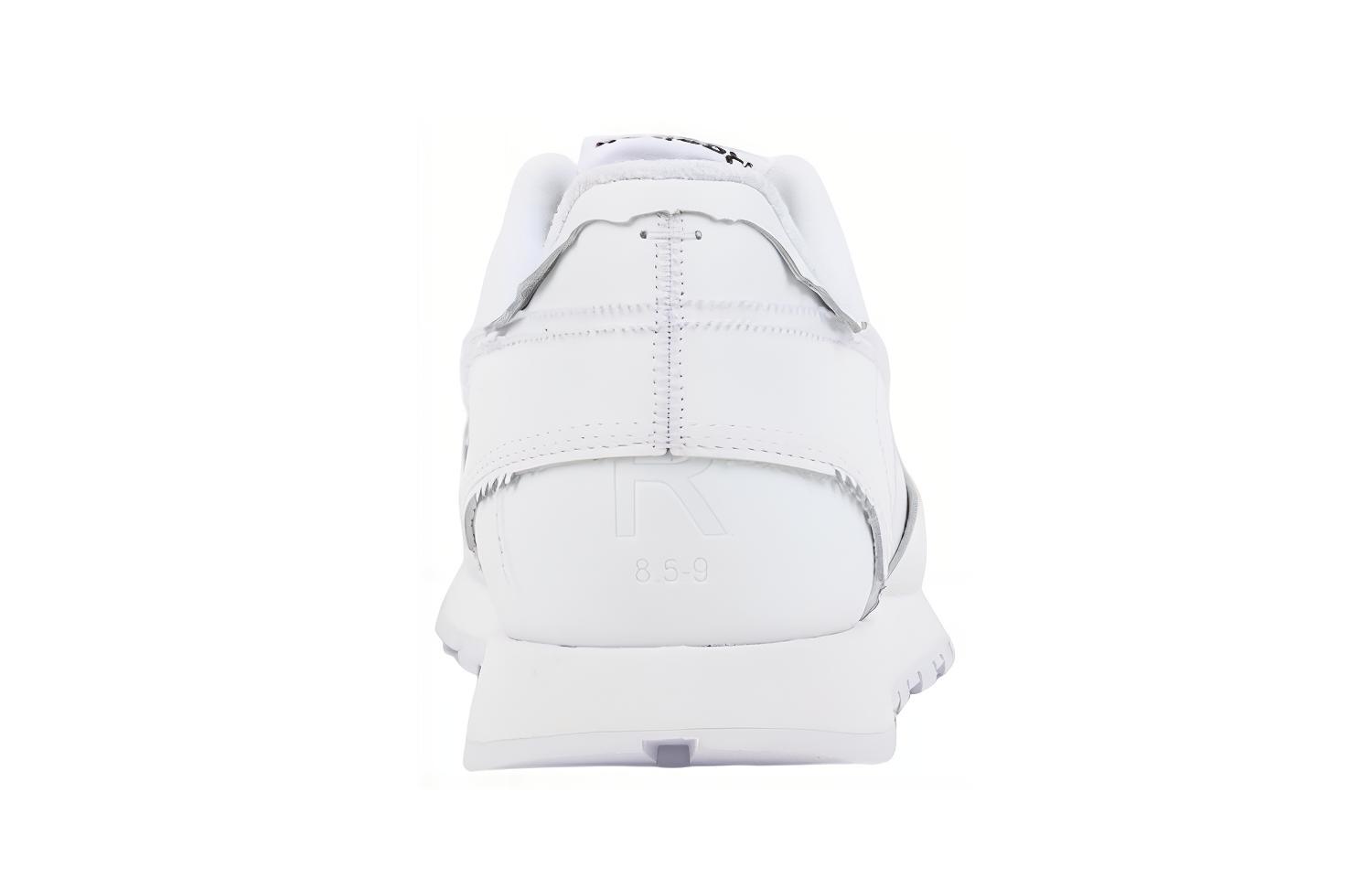 Shop Maison Margiela x Reebok 经典皮革运动鞋 '白色' S57WS0428P4375T1003