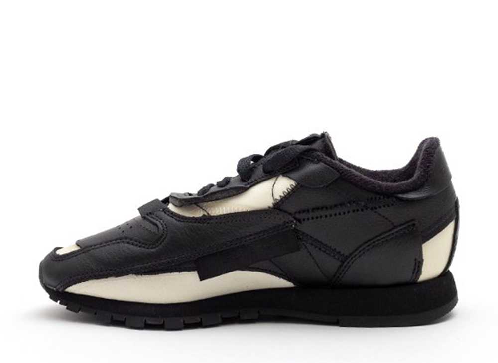 Buy Maison Margiela x Reebok 经典皮革记忆 V2 '黑色' S38WS0195