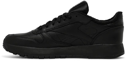 Lookbook Maison Margiela x Reebok Classic Leather Tabi ''Noir'' H04864
